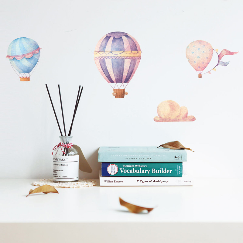 Baby Nursery Murals - Stiker Dinding Balon Udara Panas Warna-warni